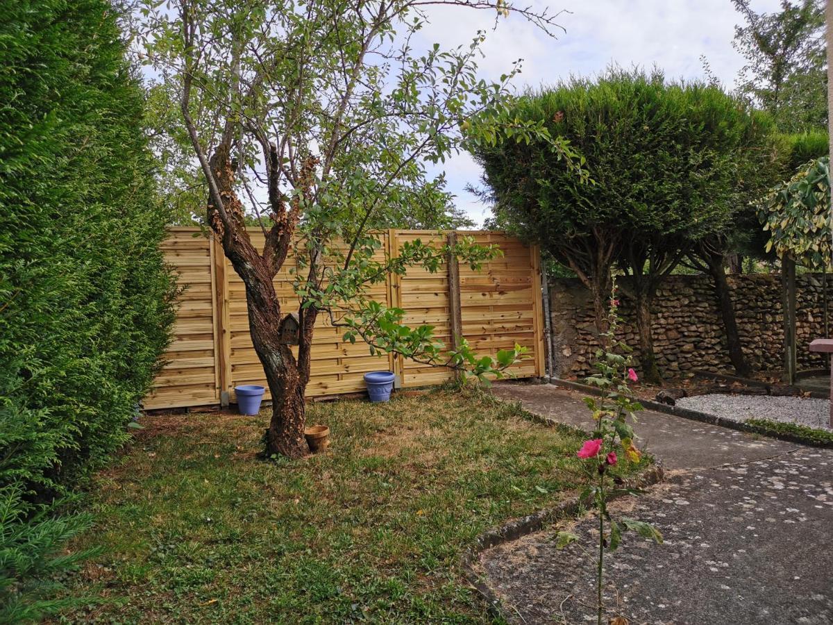 Authentique Gite 1950 Poitiers Futuroscope Aquascope, 1A9Prsn, 3 Pkg, 3 Etoiles A 6Prsn Et 3 Appoints Eco-Responsable Екстер'єр фото